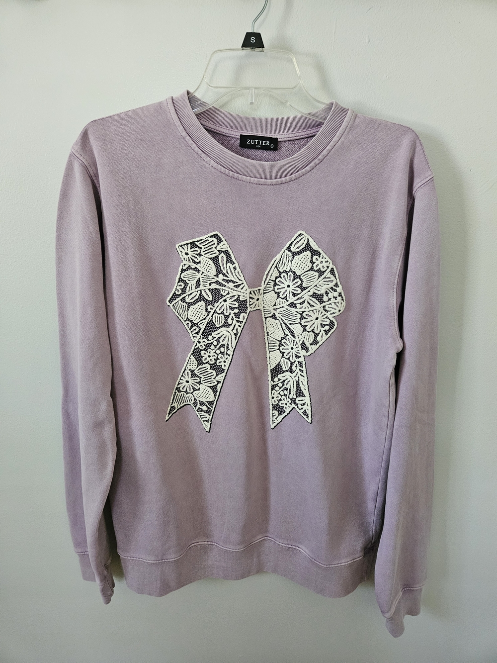 NWOT Zutter Lavender Sweatshirt with Lace Bow